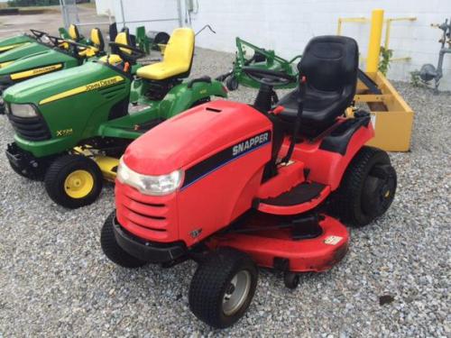 Snapper lawn tractors YT400