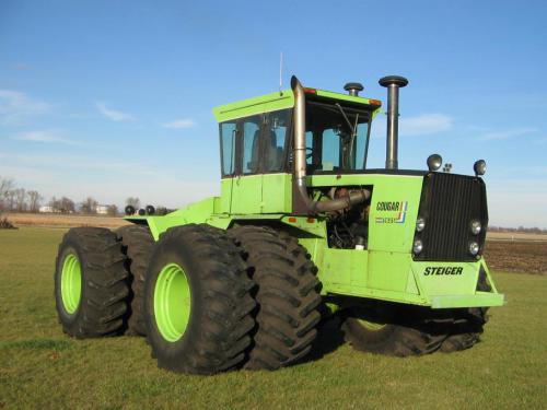 Steiger Cougar