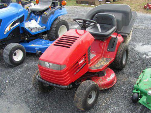 Toro lawn tractors 13-38HXL