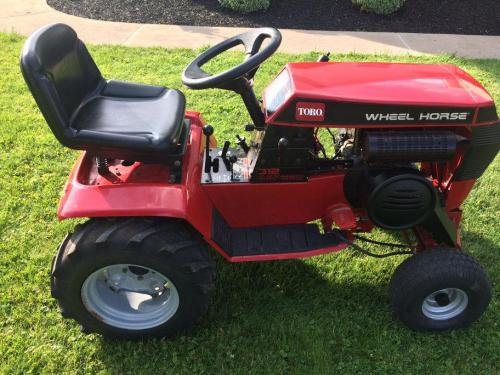 Toro lawn tractors 312-8