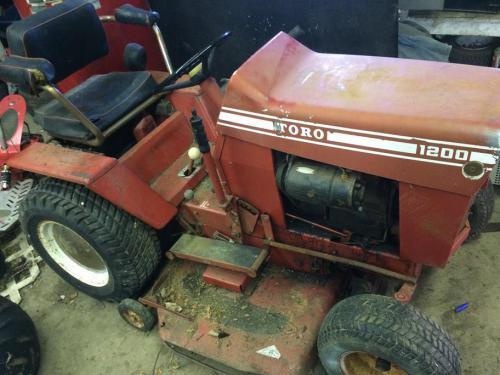 Toro lawn tractors 960