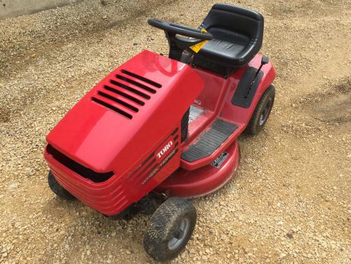 Toro lawn tractors LT 12-32