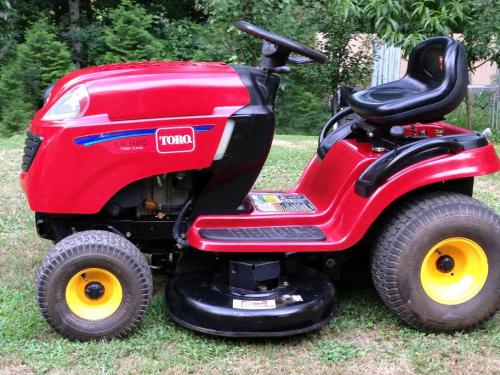 Toro lawn tractors LX420