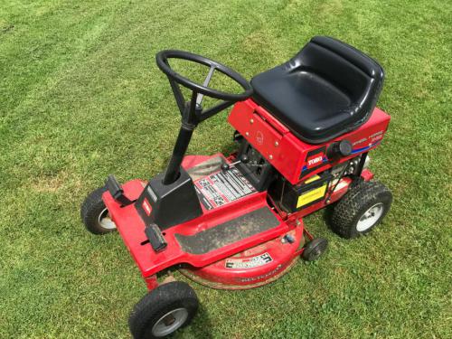 Toro lawn tractors Sportsman 25