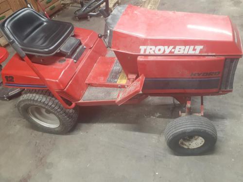 Troy-Bilt lawn tractors 3312GR