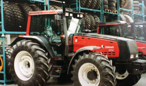 Valmet 8750