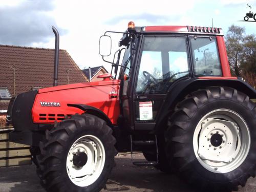 Valtra 6200