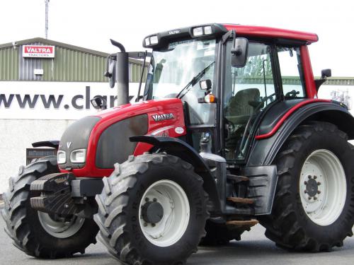 Valtra N92