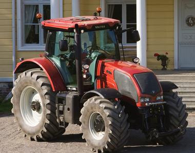 Valtra S232