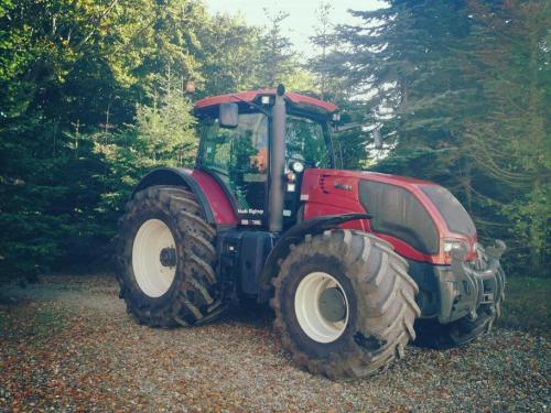 Valtra S322