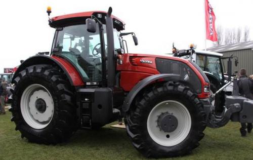 Valtra S352