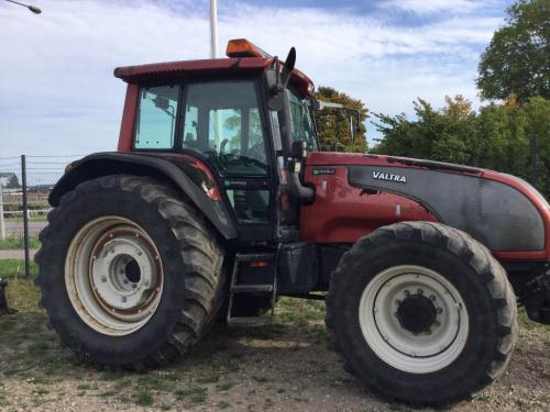 Valtra T190