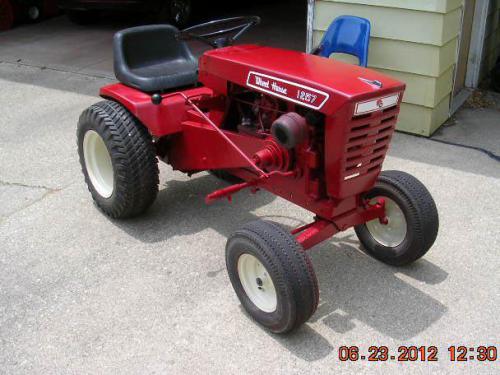 Wheel Horse lawn tractors 1257