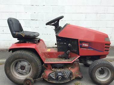 Wheel Horse lawn tractors 265