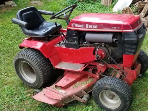 Wheel Horse lawn tractors 418-C