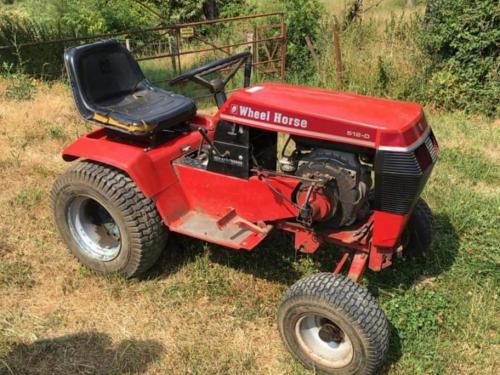 Wheel Horse lawn tractors 512D