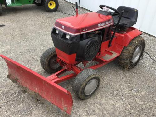 Wheel Horse lawn tractors 516-H