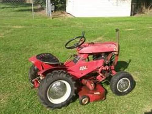 Wheel Horse lawn tractors 604