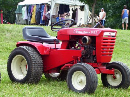 Wheel Horse lawn tractors 857