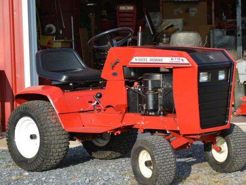 Wheel Horse lawn tractors B-115