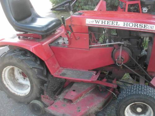 Wheel Horse lawn tractors C-141