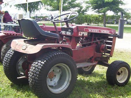 Wheel Horse lawn tractors C-160