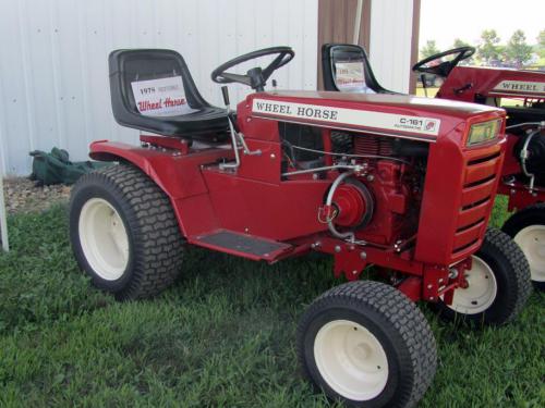 Wheel Horse lawn tractors C-161