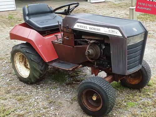 Wheel Horse lawn tractors C-161 Twin