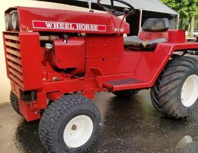 Wheel Horse lawn tractors D-180