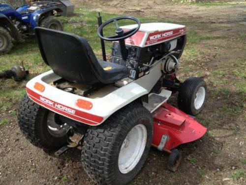 Wheel Horse lawn tractors GT-1100