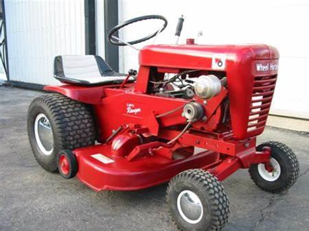 Wheel Horse lawn tractors L-156