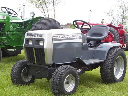 White lawn tractors GT-1600