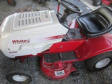 White lawn tractors LT 1300