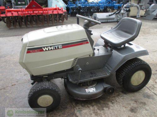 White lawn tractors LT 135