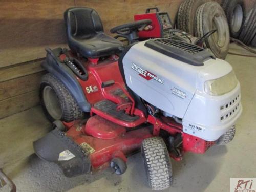 White lawn tractors SLT-5400