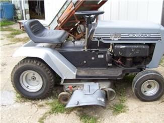 White lawn tractors T-85