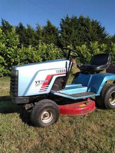 Yamaha lawn tractors YT3600